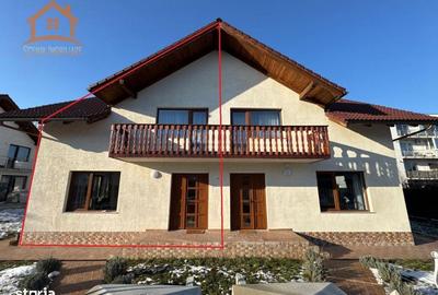 Casă cu 5 camere cu Canalizare în Central - 2