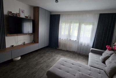 Apartament cu 3 camere decomandat în Prundu - 6