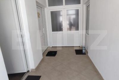 Spațiu comercial, de 695 mp, în Central