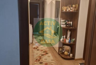Apartament cu 3 camere decomandat în Est - 4