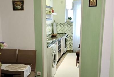 Apartament cu 2 camere semidecomandat în Petros