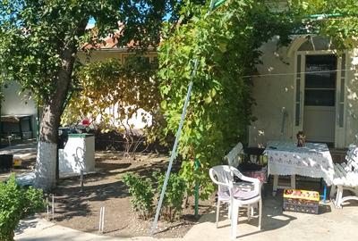 Casă cu 5 camere cu Teren 1550 Mp în Licuriciu - 7