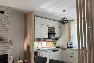 Duplex cu 4 camere cu Canalizare în Florești - 2