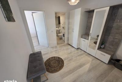 Apartament cu 2 camere semidecomandat în Craiovița Nouă