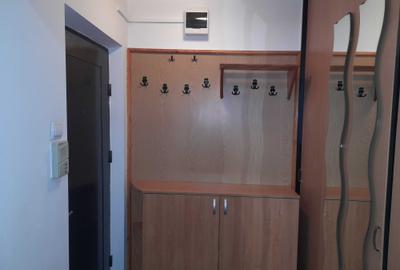 Apartament cu 2 camere decomandat în Republicii - 1