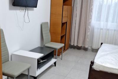 Garsonieră decomandată în Vest - 3