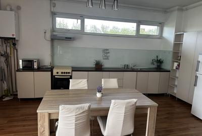 Apartament cu 2 camere decomandat în Exterior Vest