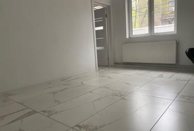 Casă cu 2 camere cu Teren 80 Mp în Iancului