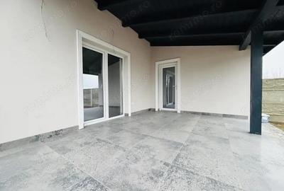 Casă cu 4 camere cu Teren 16 Mp în Utvin - 13