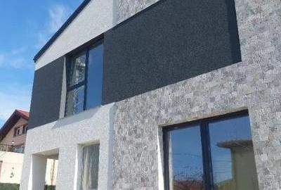 Casă individuală cu 3 camere cu Teren 170 Mp în Central - 1