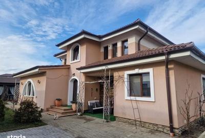 Casă cu 4 camere cu Teren 538 Mp în Șelimbăr