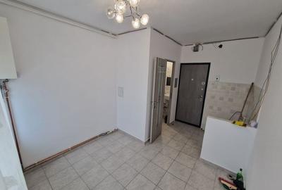 Garsonieră decomandată în Astra - 2