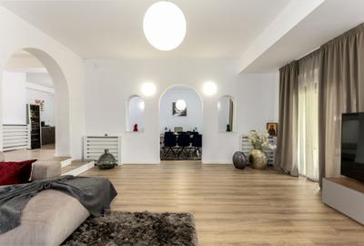 Casă individuală cu 8 camere cu Piscina în Snagov - 12