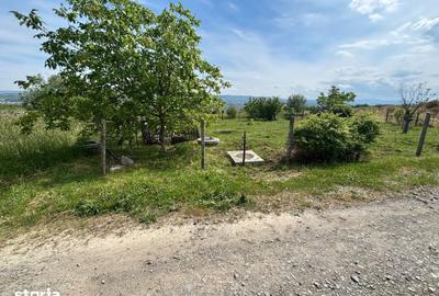 Teren de 537 mp, în Iris