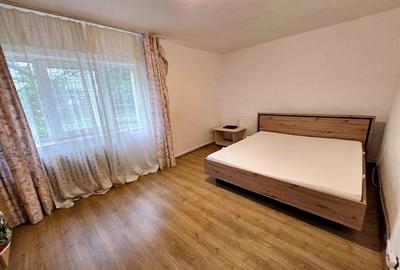 Apartament cu 2 camere decomandat în Zorilor