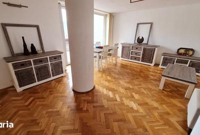 Garsonieră în Central