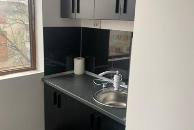 Apartament cu 2 camere decomandat în Central - 2