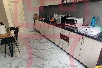 Apartament cu 3 camere semidecomandat, mobilat în Semicentral - 5