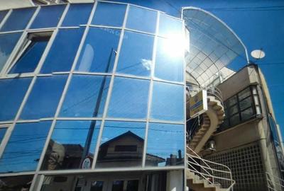 Spațiu comercial, de 102 mp, în Central