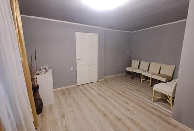 Casă individuală cu 6 camere cu Teren 580 Mp în Central - 7