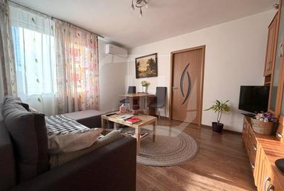 Apartament cu 2 camere semidecomandat, mobilat în Gheorgheni