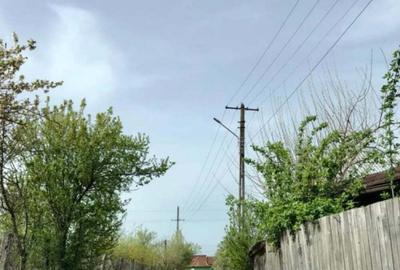 Teren de 3700 mp, în Bârsești (Budești) - 2
