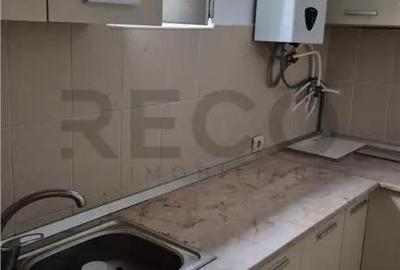 Casă cu 4 camere cu Teren 1993 Mp în Cheresig - 1
