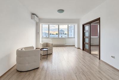 Apartament cu 3 camere semidecomandat, mobilat în Calea Victoriei