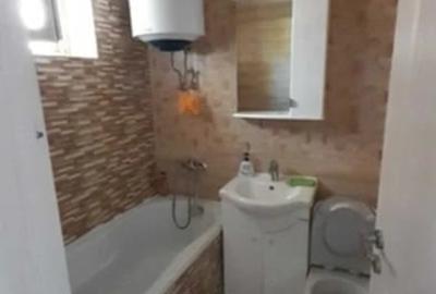Apartament cu 3 camere semidecomandat în Central - 2