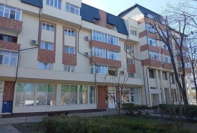 Apartament cu 3 camere decomandat în Central - 7