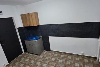 Apartament nedecomandat în Gemenii - 3