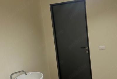 Spațiu comercial, de 12 mp, în Central