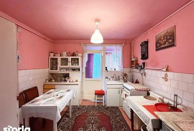 Apartament cu 3 camere decomandat în Central - 4