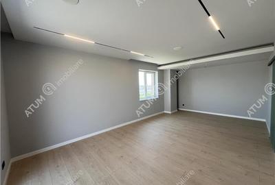Apartament cu 3 camere decomandat în Aeroport - 2