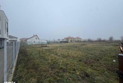 Teren de 1409 mp, în Dumbrăvița