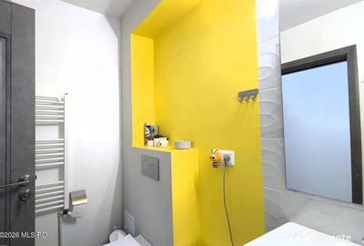 Apartament cu 2 camere decomandat în Poarta 6