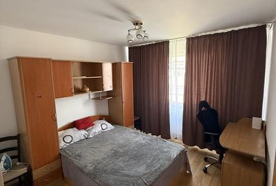 Apartament cu 2 camere decomandat în Unirii