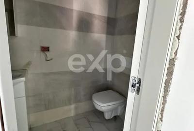 Apartament cu 2 camere semidecomandat în Micro 8