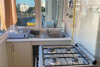 Apartament cu 2 camere decomandat în Exterior Vest