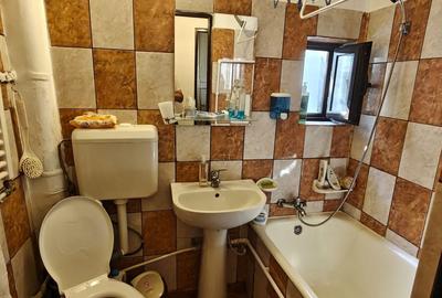 Apartament cu 2 camere decomandat în Militari