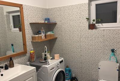 Casă individuală cu 4 camere cu Canalizare în Central - 14