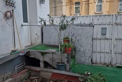 Spațiu comercial, de 370 mp, în Parcul Carol - 2
