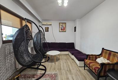 Spațiu comercial, de 297 mp, în Stadion - 5