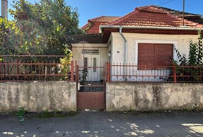 Casă cu 3 camere în Vălcani - 2