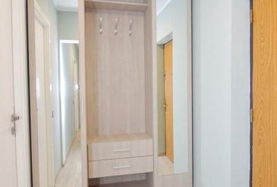 Apartament cu 2 camere, mobilat în Banu Manta