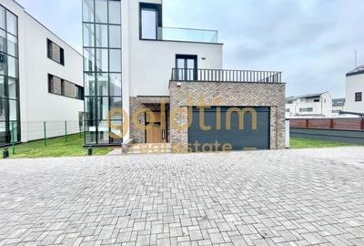 Casă individuală cu 5 camere cu Canalizare în Pipera