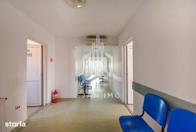 Spațiu comercial, de 318 mp, în Central