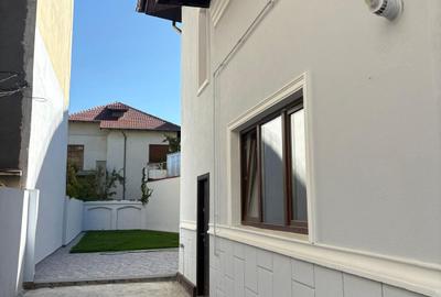 Casă individuală cu 4 camere cu Canalizare în Grădina Icoanei - 2
