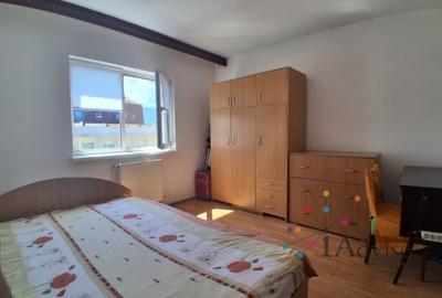 Apartament cu 3 camere decomandat în Astra - 6