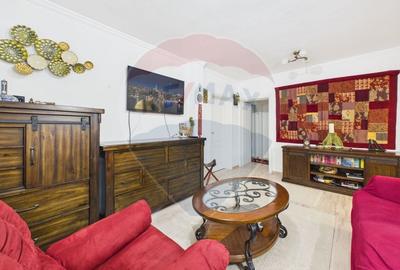Apartament cu 6 camere decomandat, mobilat în 13 Septembrie - 2